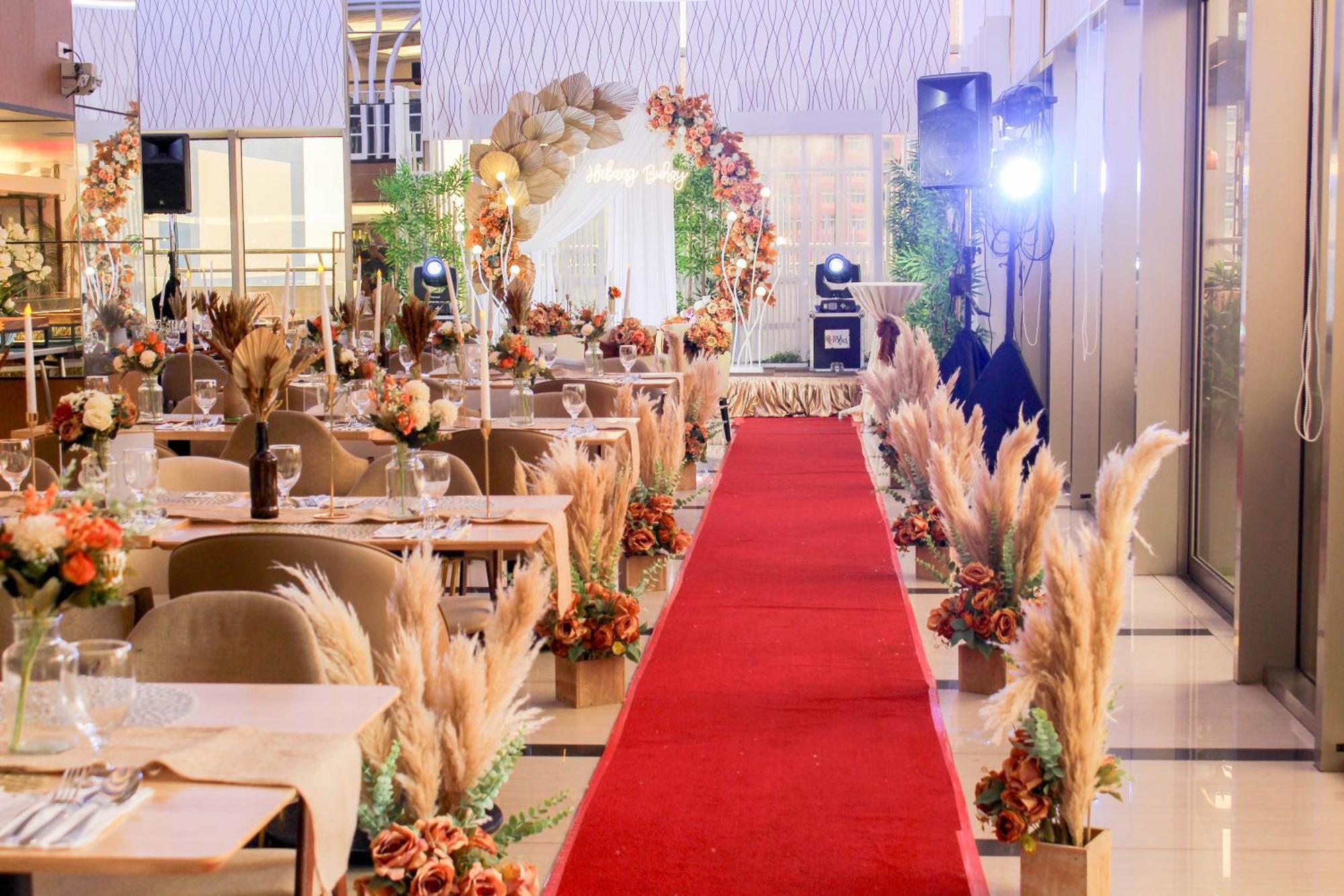 Ramada By Wyndham Manila Central Zewnętrze zdjęcie